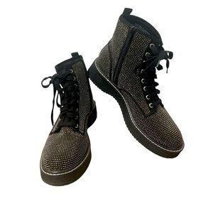 Madden girl, Kurrt glitz combat boot size 10